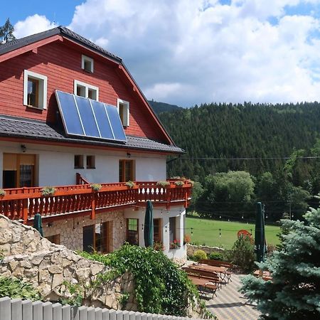 Penzion Bawaria Horní Lomná Kültér fotó